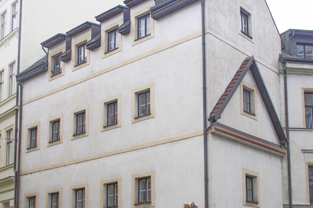 Podoba domu čp. 1268, Na Rybníčku 20, po přestavbě z 80. let 20. století. Foto z roku 2007.